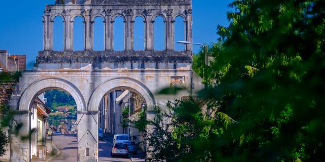 Porte D'arroux in Autun Spring © Jean Marc Schwartz