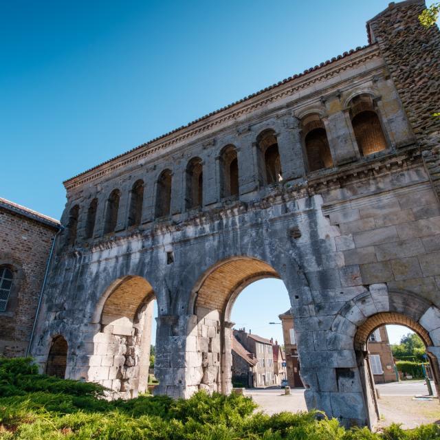 Porte Saint André à Autun © Jean Marc Schwartz