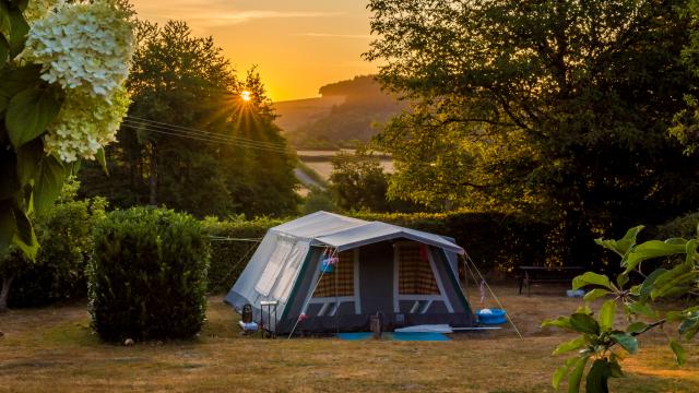 Camping A La Ferme Morvan Rustique Lodges © Morvan Rustique