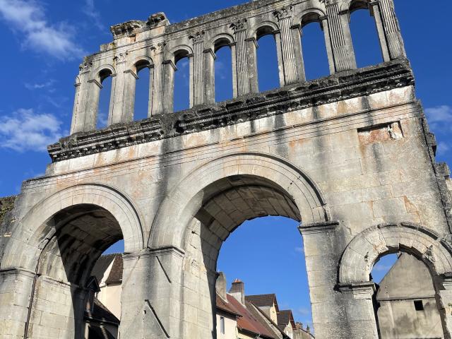 Porte d'Arroux, Autun Morvan Tourism @celine bacconnet (7)