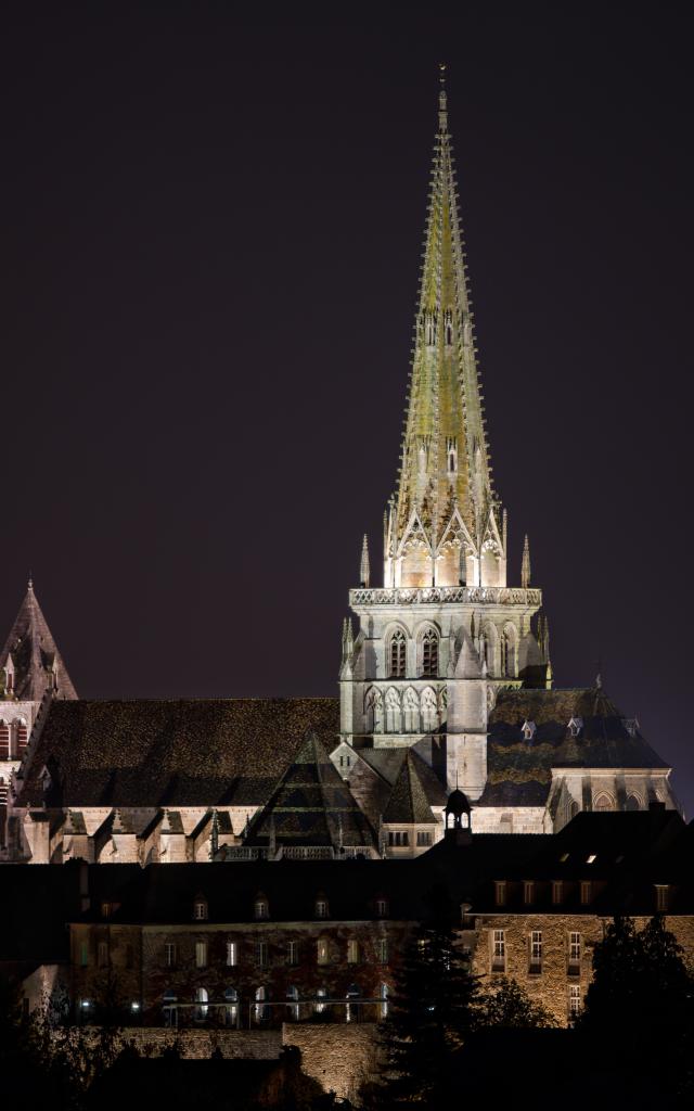 Kathedrale Autun Night