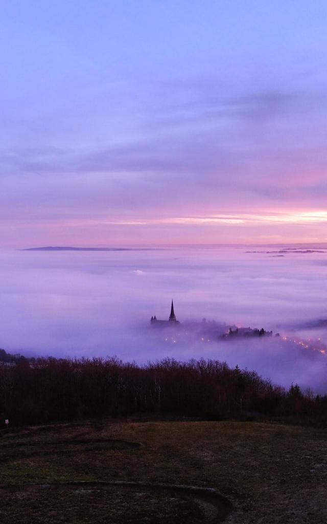 Autun vue depuis la Croix de la Libération