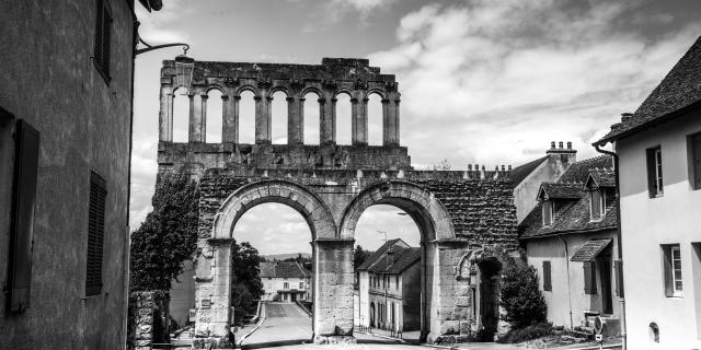 Porte d'Arroux à Autun