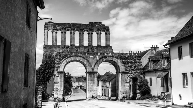 Porte d'Arroux à Autun