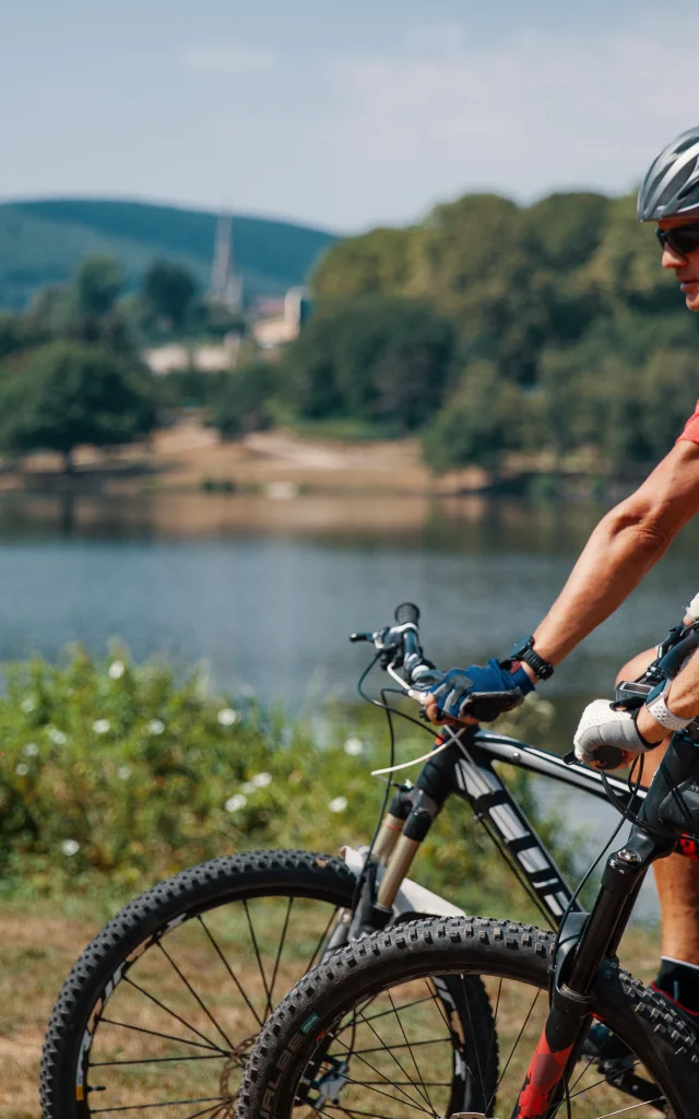 cycling in autunois morvan