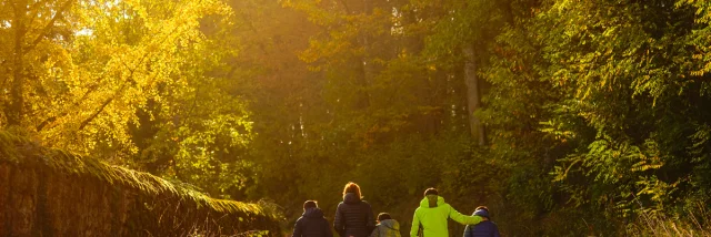 Herbstlicher Familienspaziergang Autunois Morvan