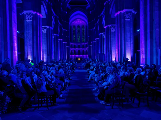 Nouveau spectacle historique d'Autun